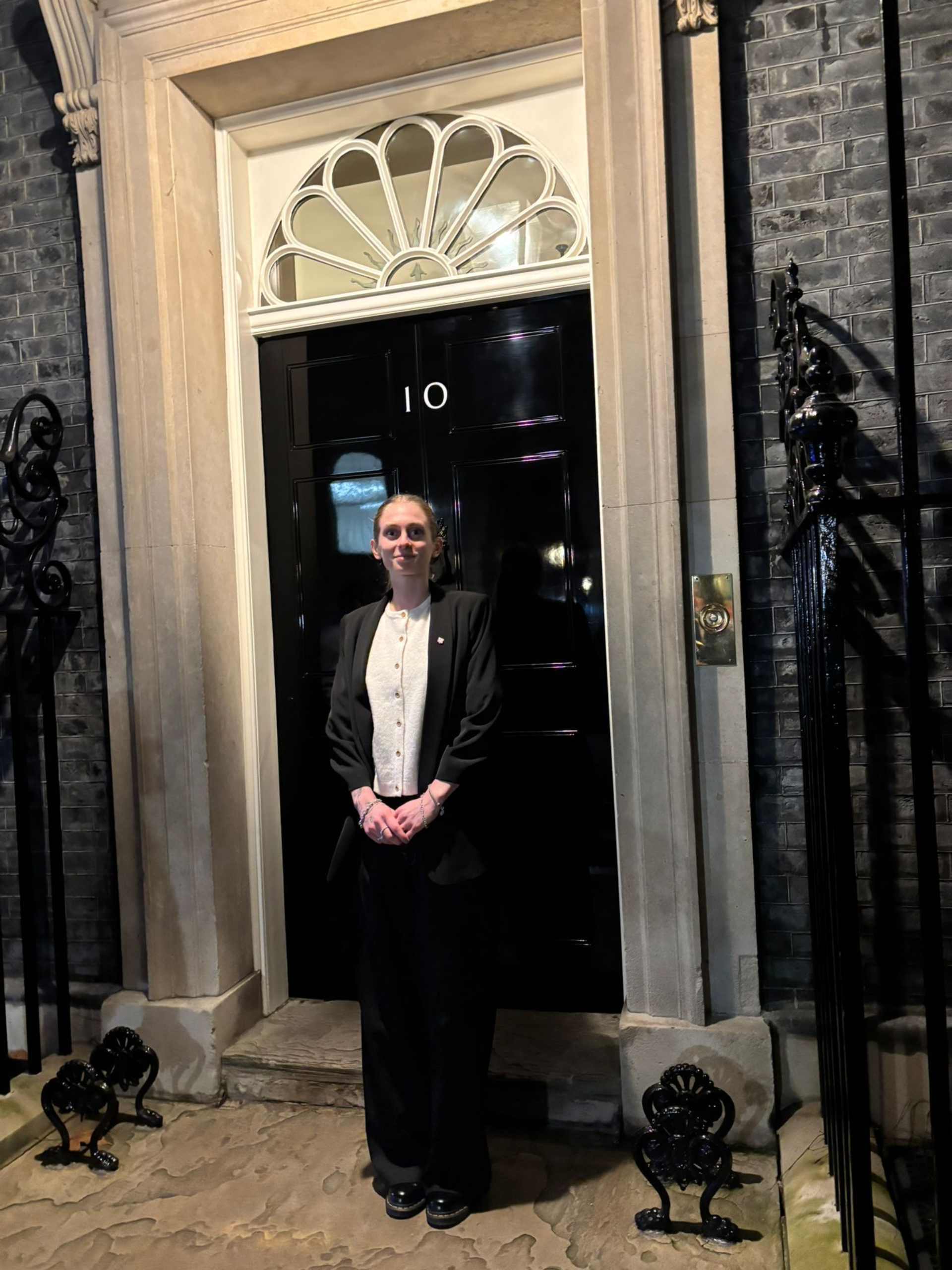 1af4a4fb1eef535c82d460b80e6a4267c99a9ea50da5da2a5adf3fe32e9